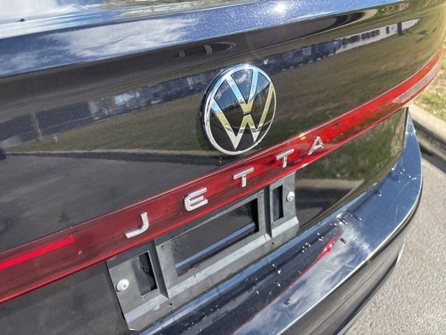 Used 2025 Volkswagen Jetta S image 42