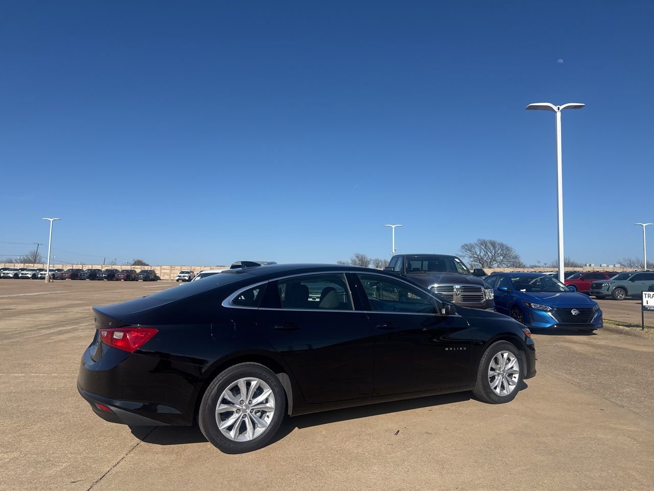 Used 2025 Chevrolet Malibu LT image 26