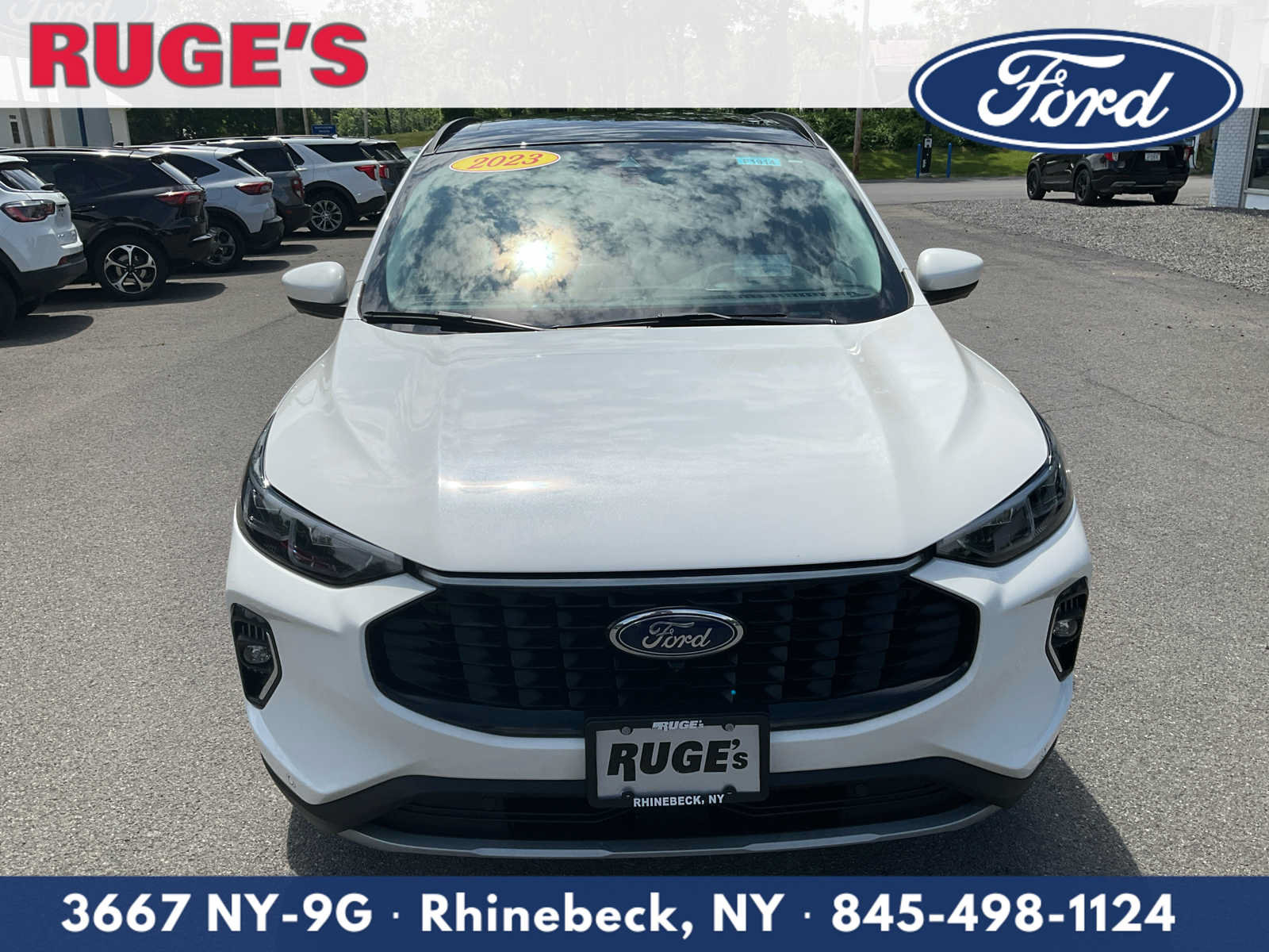 Certified 2023 Ford Escape Platinum w/ Premium Technology Package AWD/4WD image 3