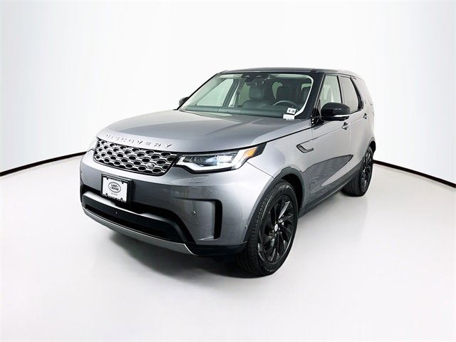 Used 2024 Land Rover Discovery S image 1