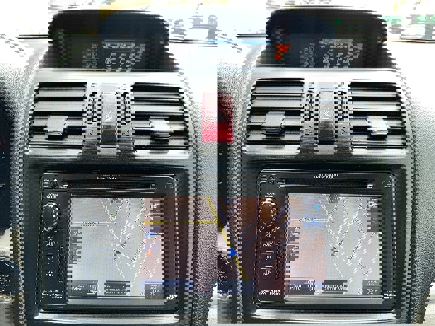 Used 2014 Subaru Forester 2.5i Touring image 8