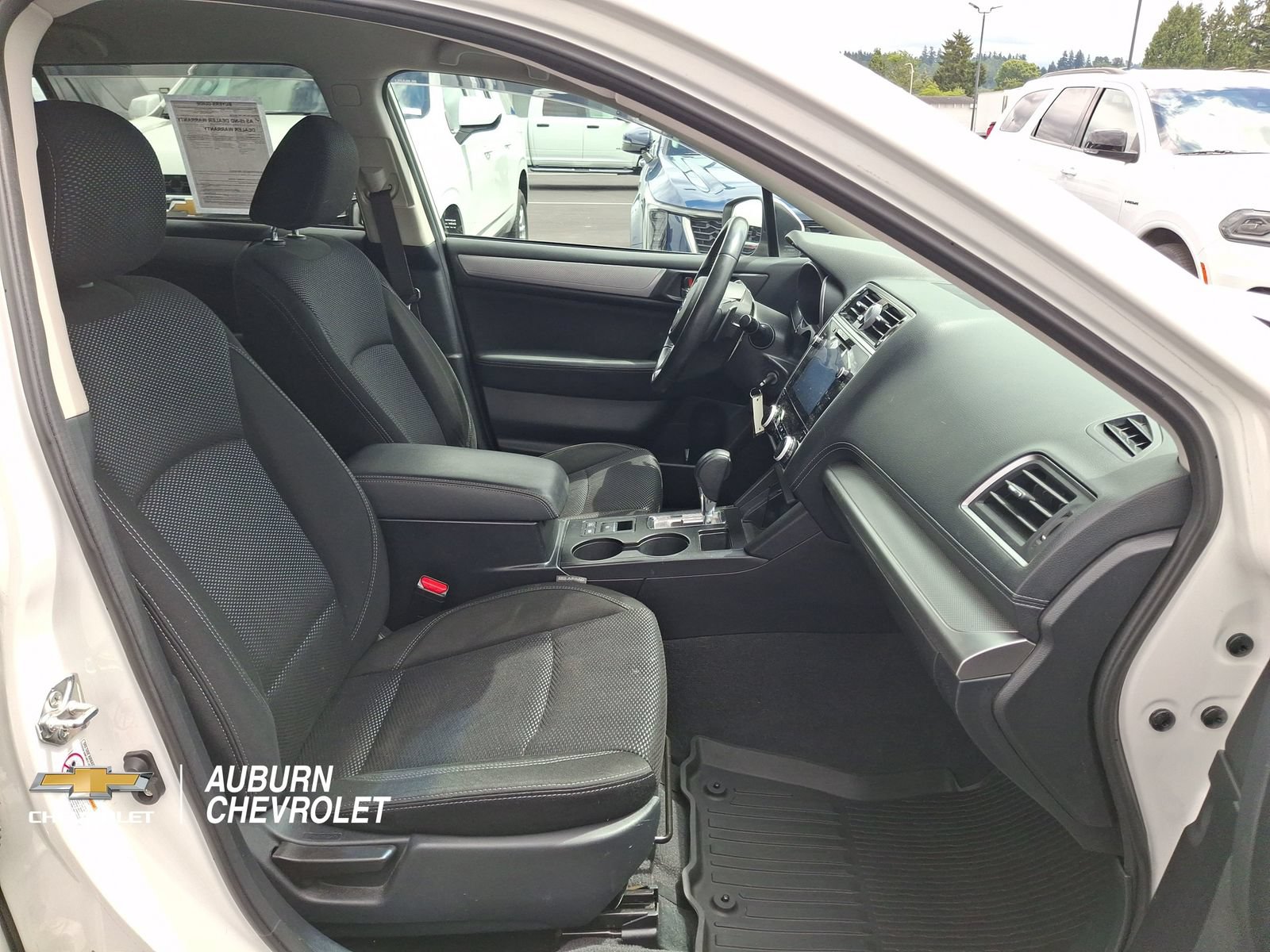 Used 2018 Subaru Outback 2.5i Premium AWD/4WD image 23