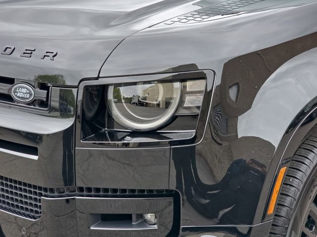 New 2026 Land Rover Defender 110 X-Dynamic SE AWD/4WD image 21