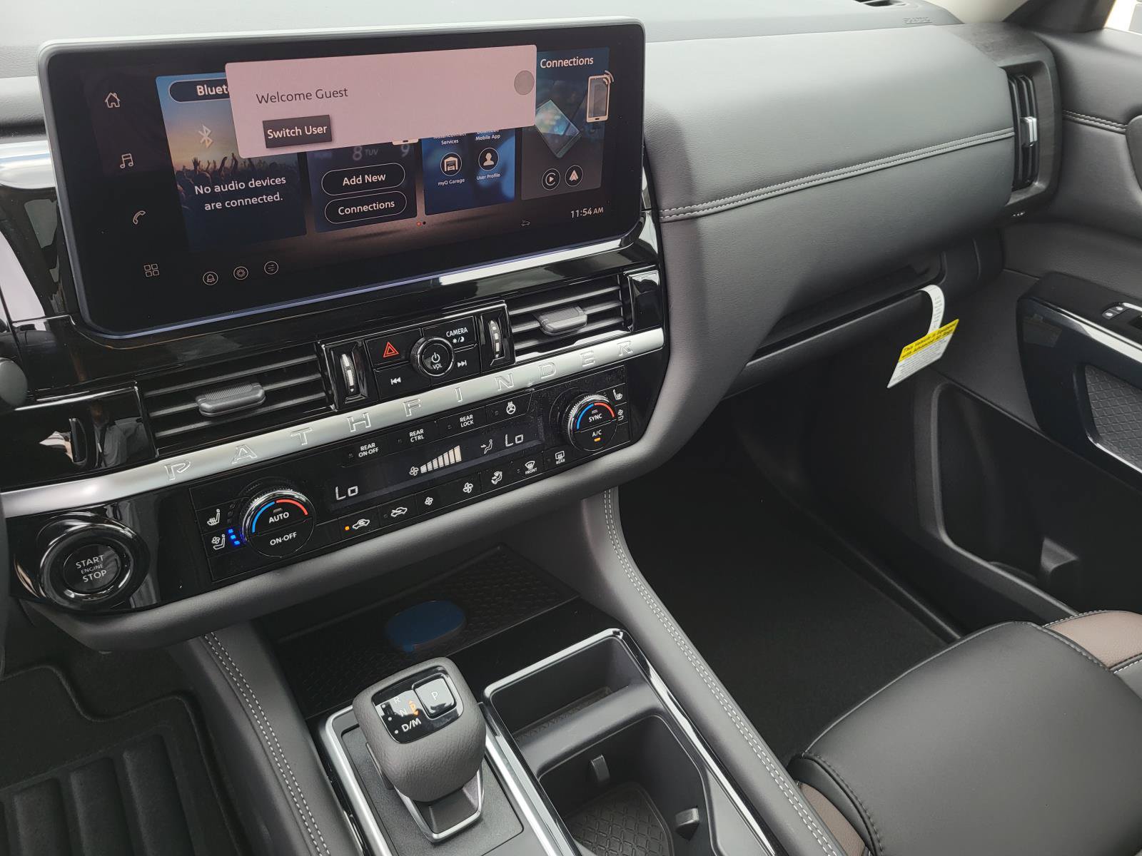 New 2026 Nissan Pathfinder Platinum w/ Cargo Package FWD image 22