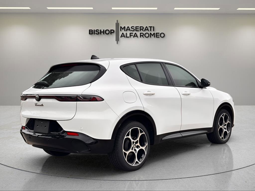Used 2025 Alfa Romeo Tonale w/ Premium Package AWD/4WD image 6
