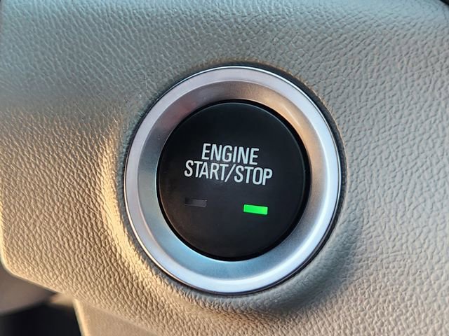 Used 2023 GMC Terrain SLE w/ Driver Convenience Package image 20