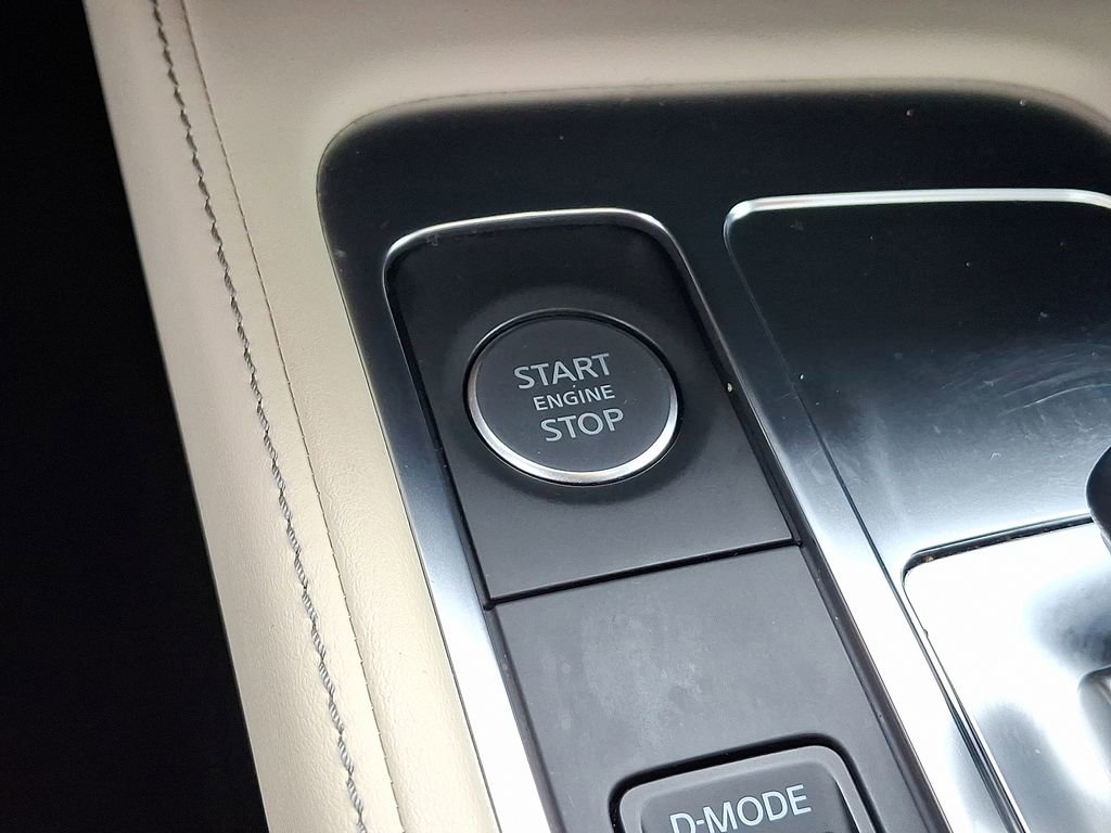 Used 2023 INFINITI QX60 Luxe w/ Cargo Package AWD/4WD image 26