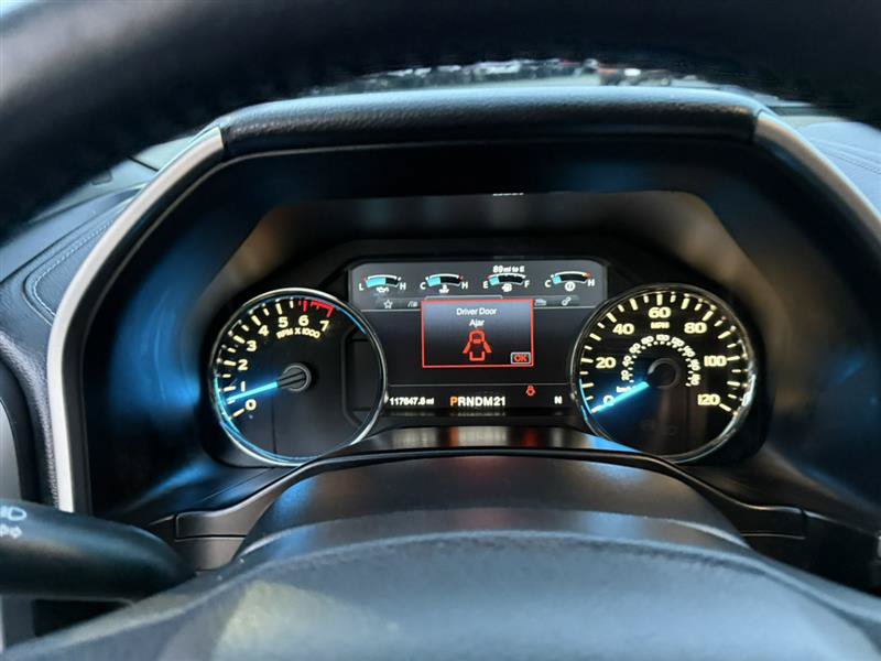 Used 2016 Ford F150 Lariat w/ Equipment Group 502A Luxury AWD/4WD image 34