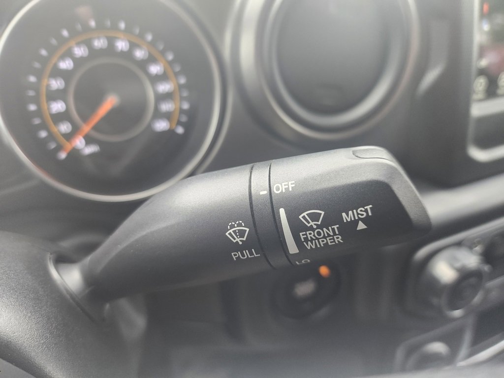 Used 2023 Jeep Wrangler Sport image 23