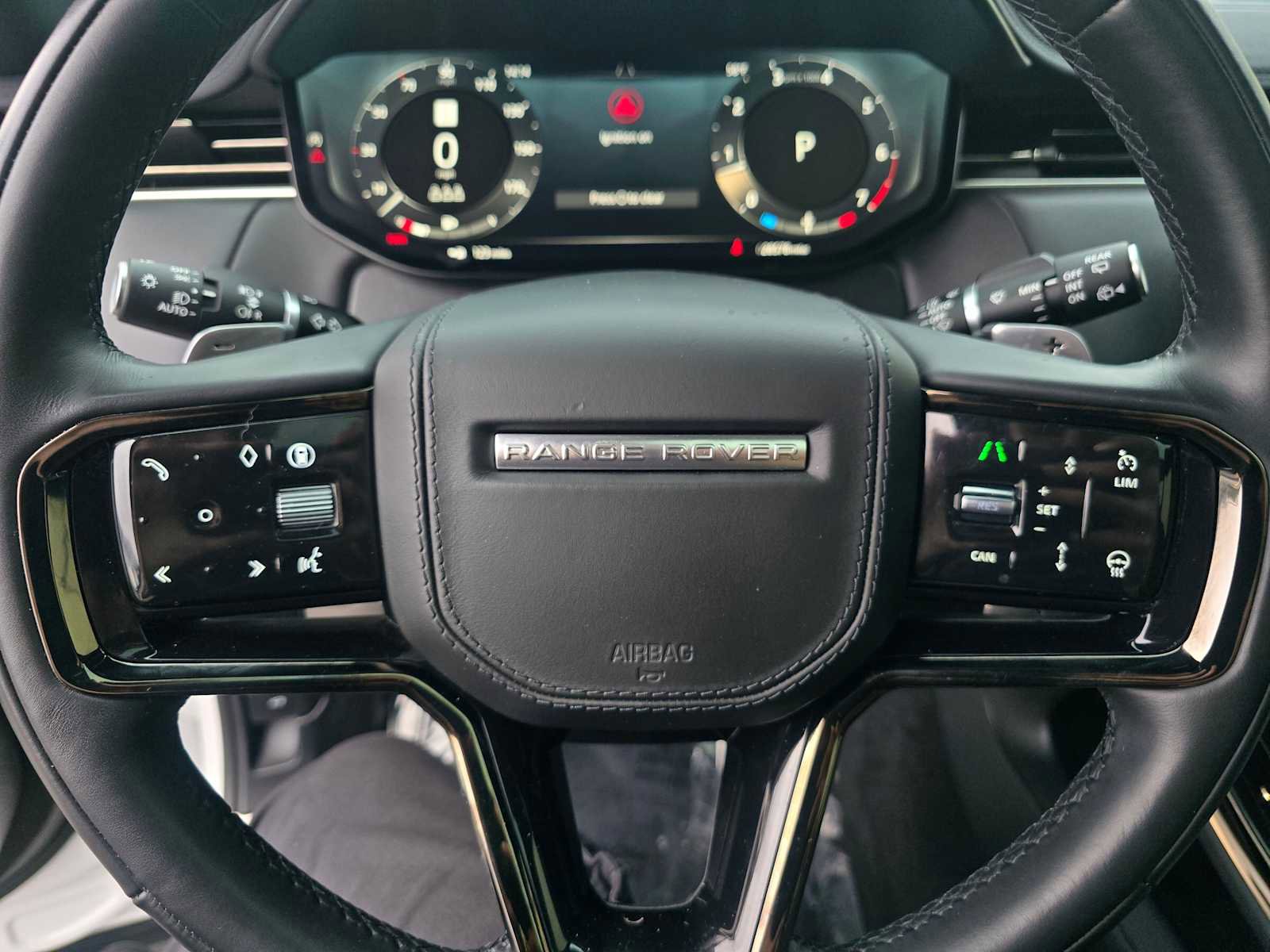 Used 2024 Land Rover Range Rover Sport Dynamic SE image 23