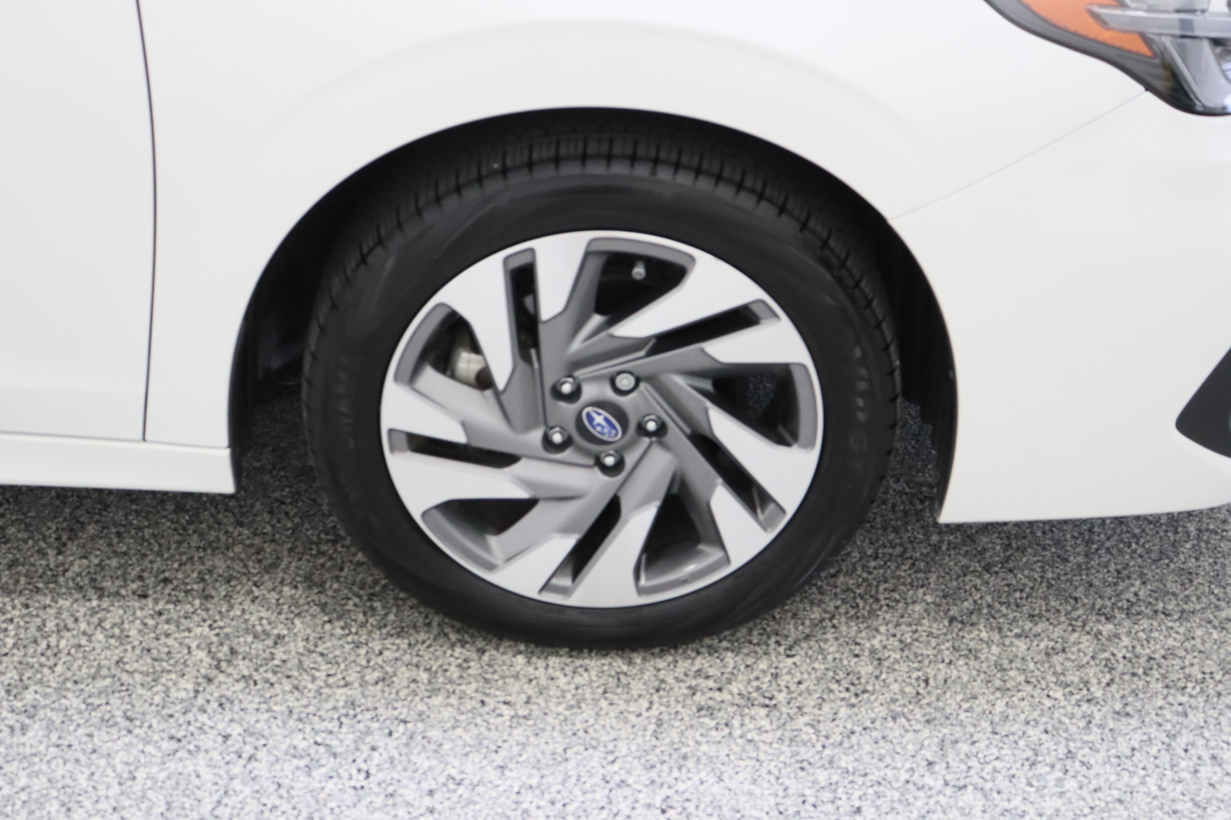Used 2025 Subaru Legacy Limited AWD/4WD image 5