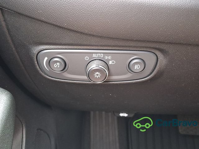 Certified 2020 Chevrolet Equinox LT FWD image 24
