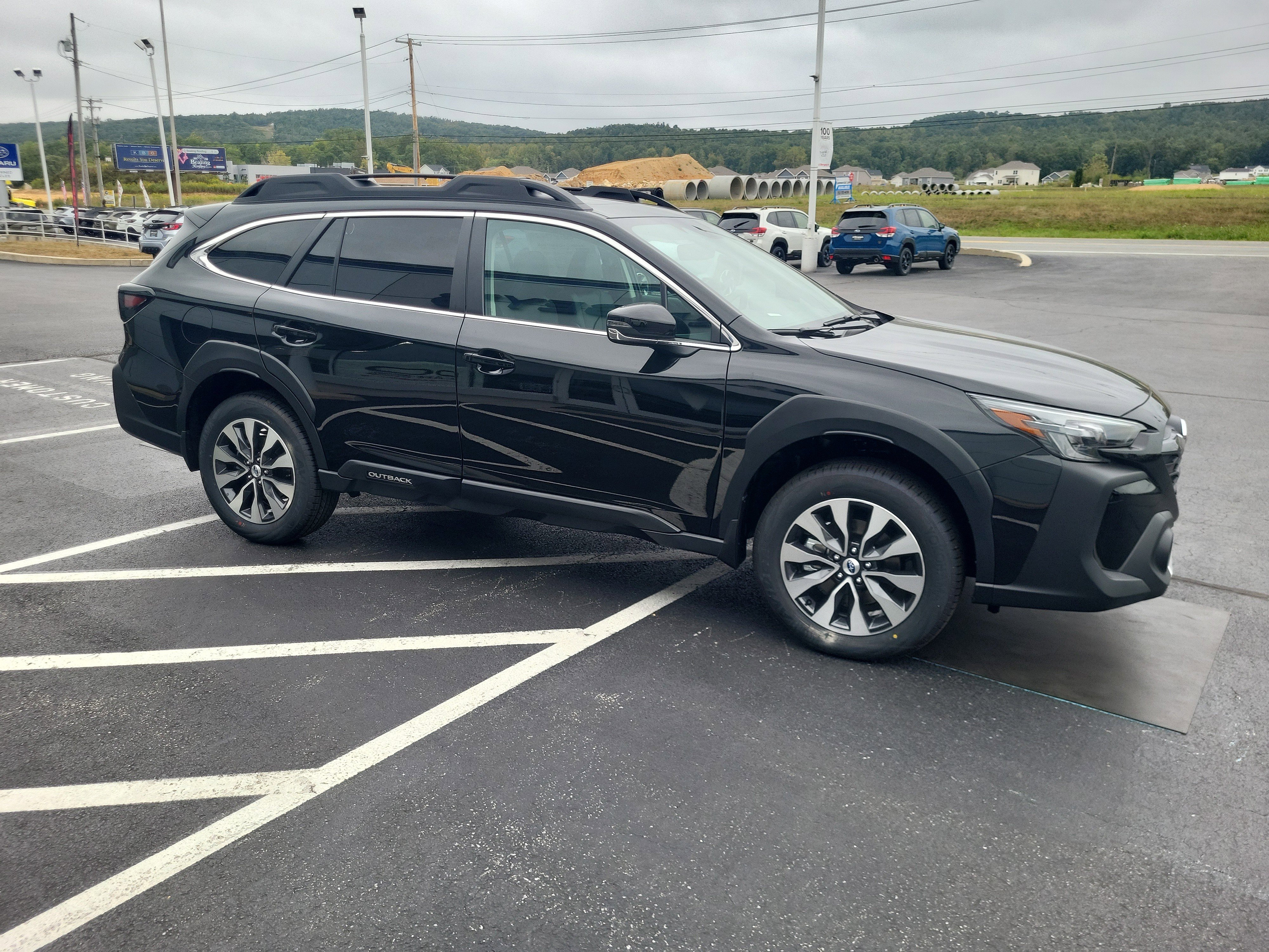New 2025 Subaru Outback Limited image 5