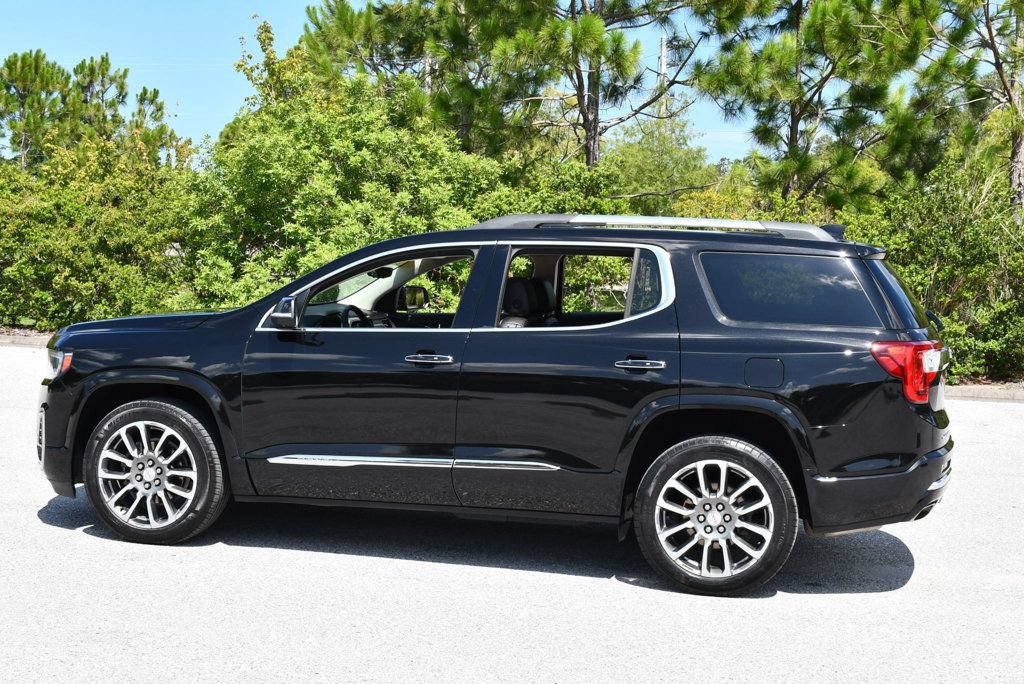 Used 2021 GMC Acadia Denali w/ Denali Technology Package FWD image 29