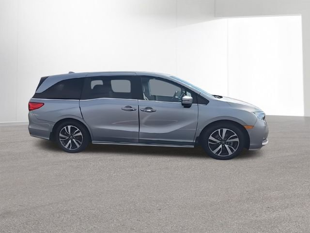 Used 2023 Honda Odyssey Touring image 10