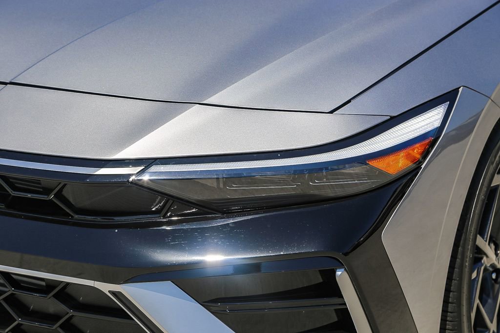 New 2025 Hyundai Elantra N Line image 4