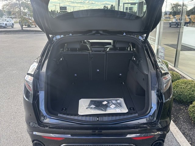 New 2025 Alfa Romeo Stelvio Sprint w/ Veloce Package image 6