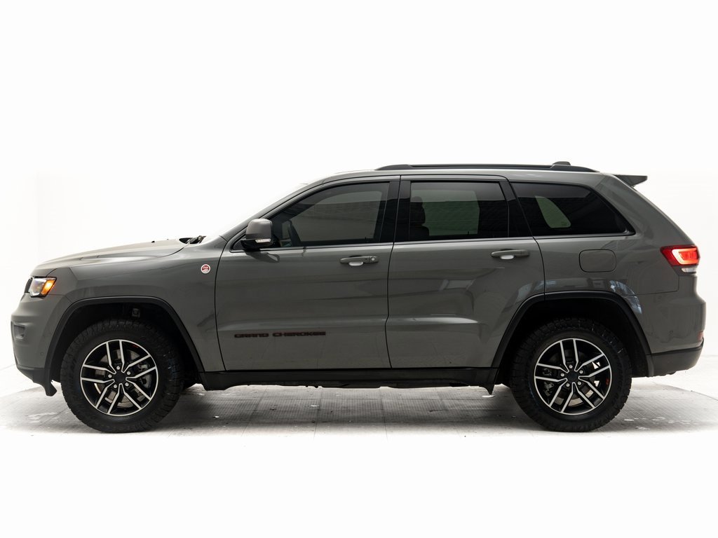 Used 2021 Jeep Grand Cherokee Trailhawk w/ Trailhawk Luxury Group image 33