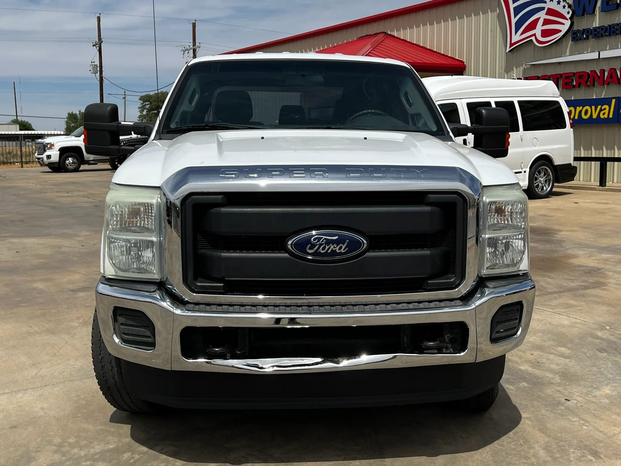 Used 2016 Ford F250 XL w/ Power Equipment Group AWD/4WD image 2