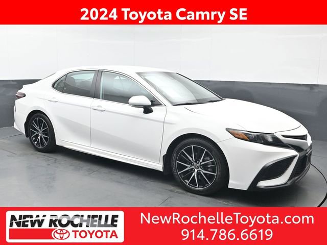 Used 2024 Toyota Camry SE