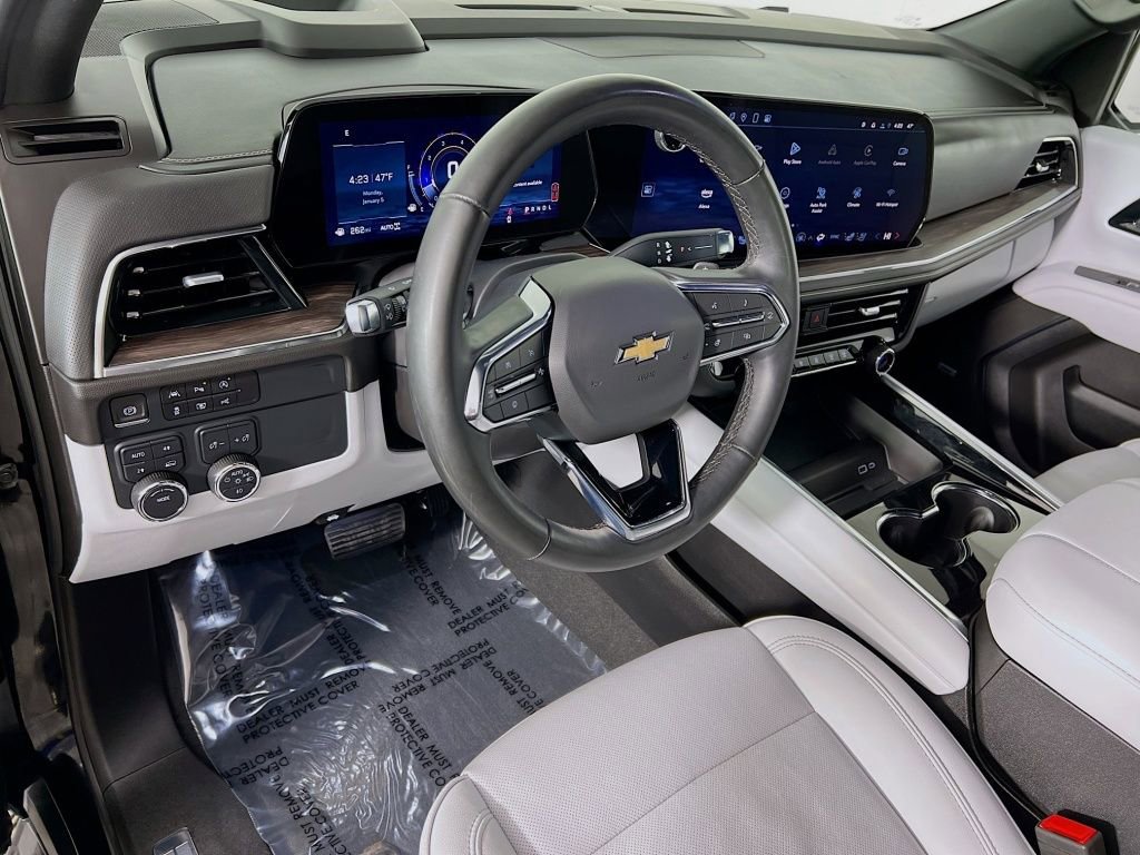 Used 2025 Chevrolet Tahoe Premier image 9