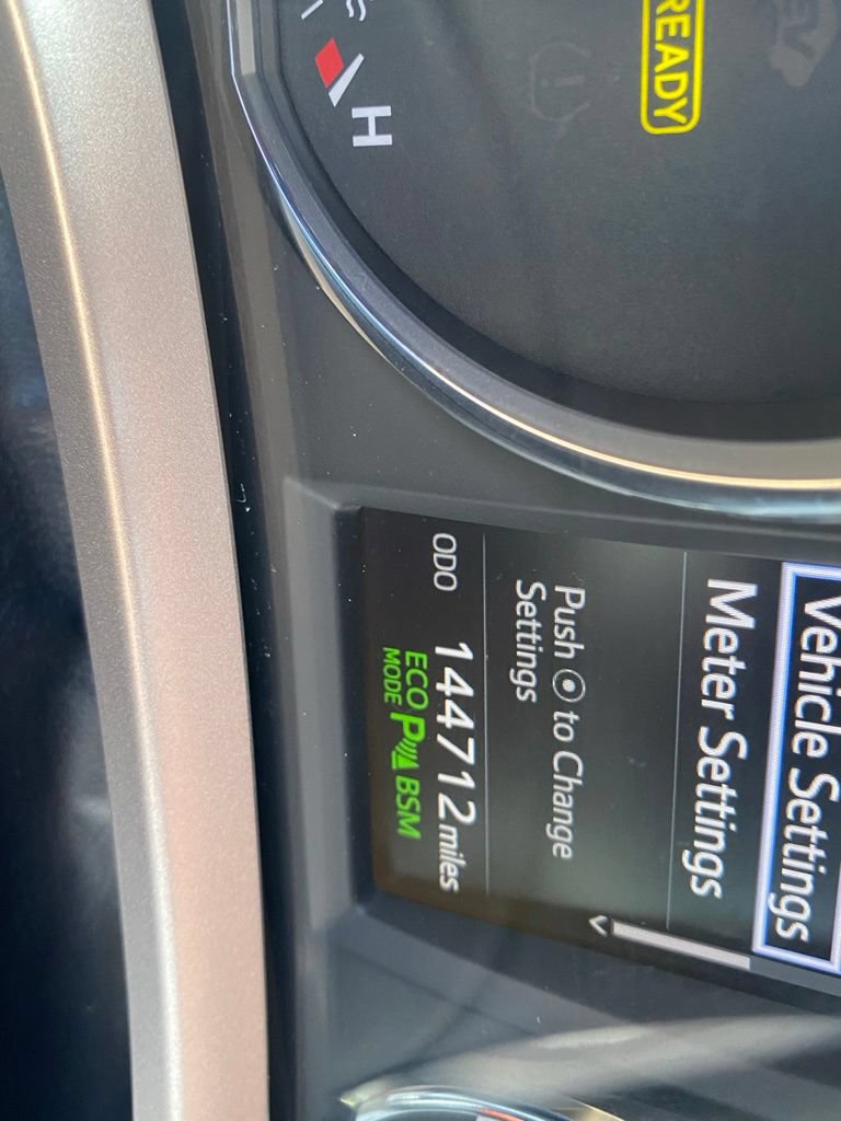 Used 2016 Toyota RAV4 XLE AWD/4WD image 5