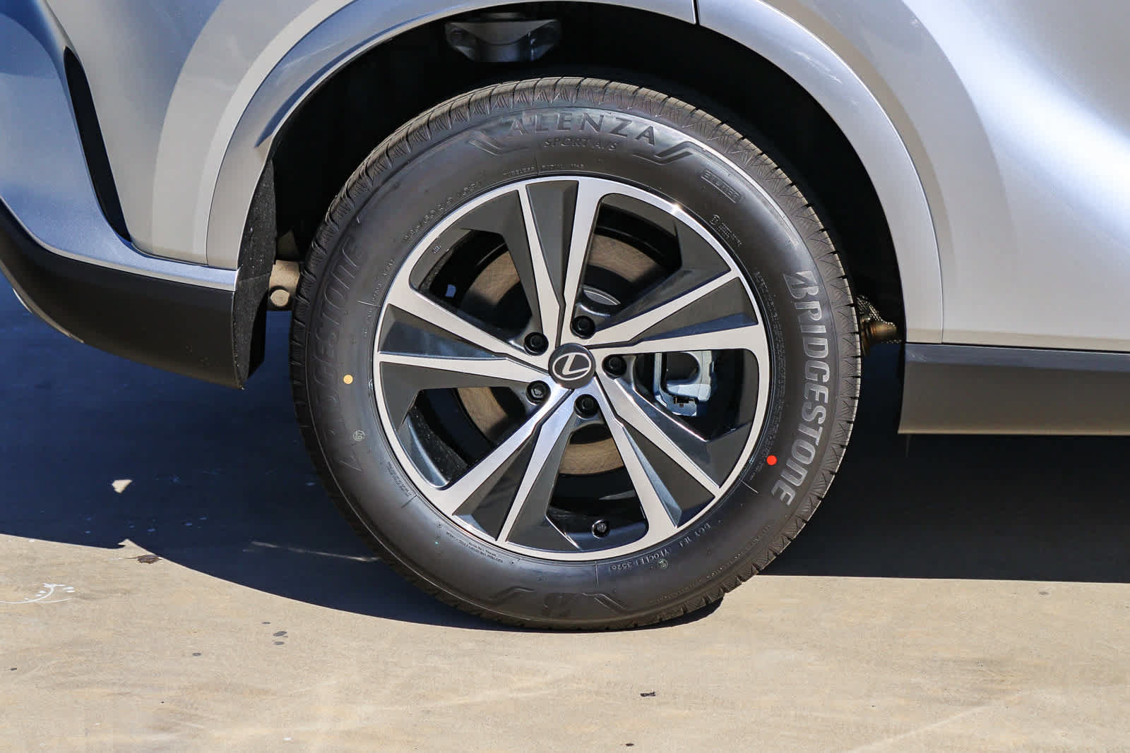 New 2026 Lexus RX 350 Premium w/ Accessory Package (Z1) FWD image 10