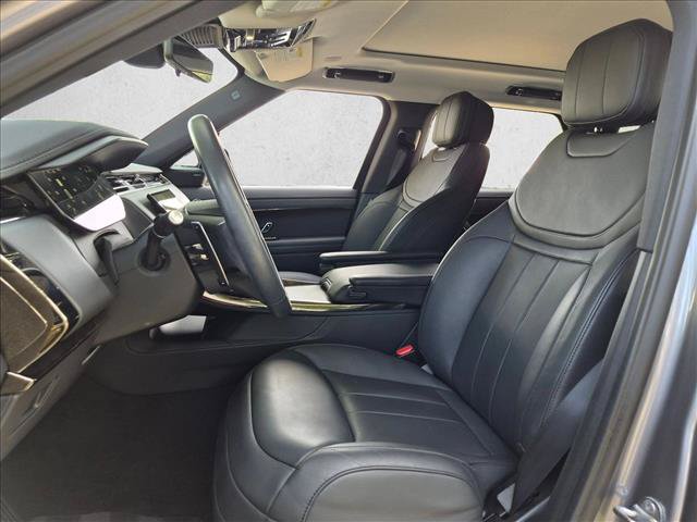 Used 2024 Land Rover Range Rover Sport SE AWD/4WD image 13