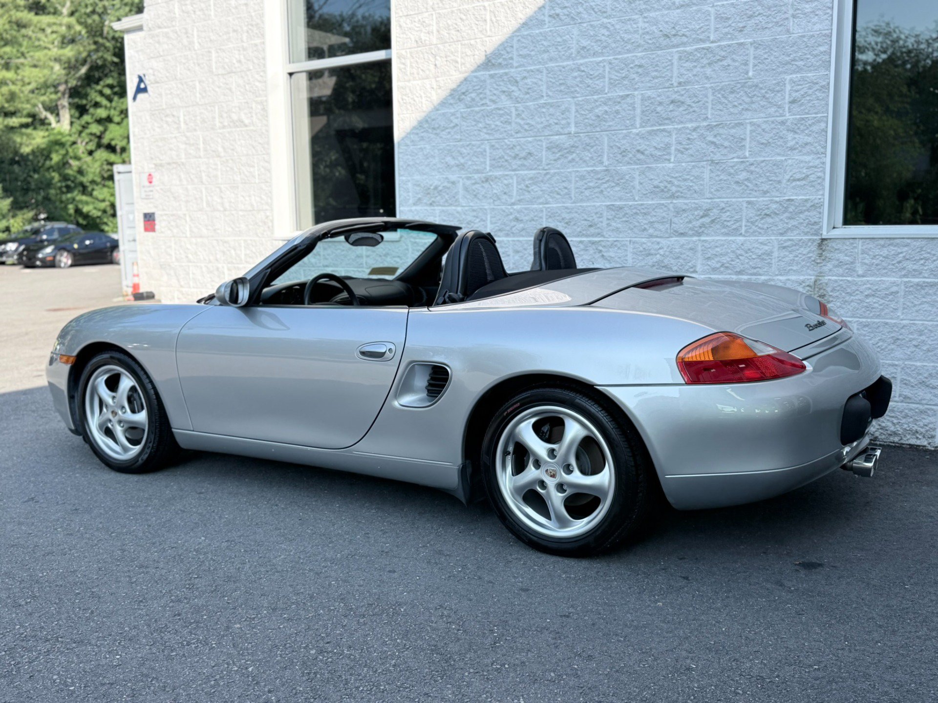Used 2000 Porsche Boxster RWD image 13