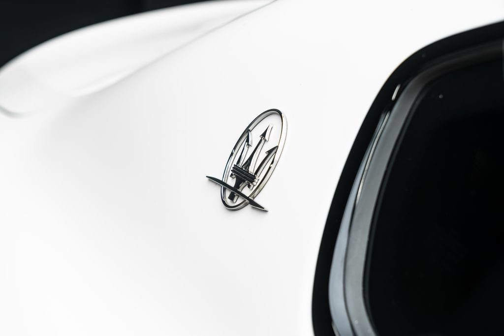 Used 2021 Maserati Quattroporte S GranSport Q4 AWD/4WD image 19