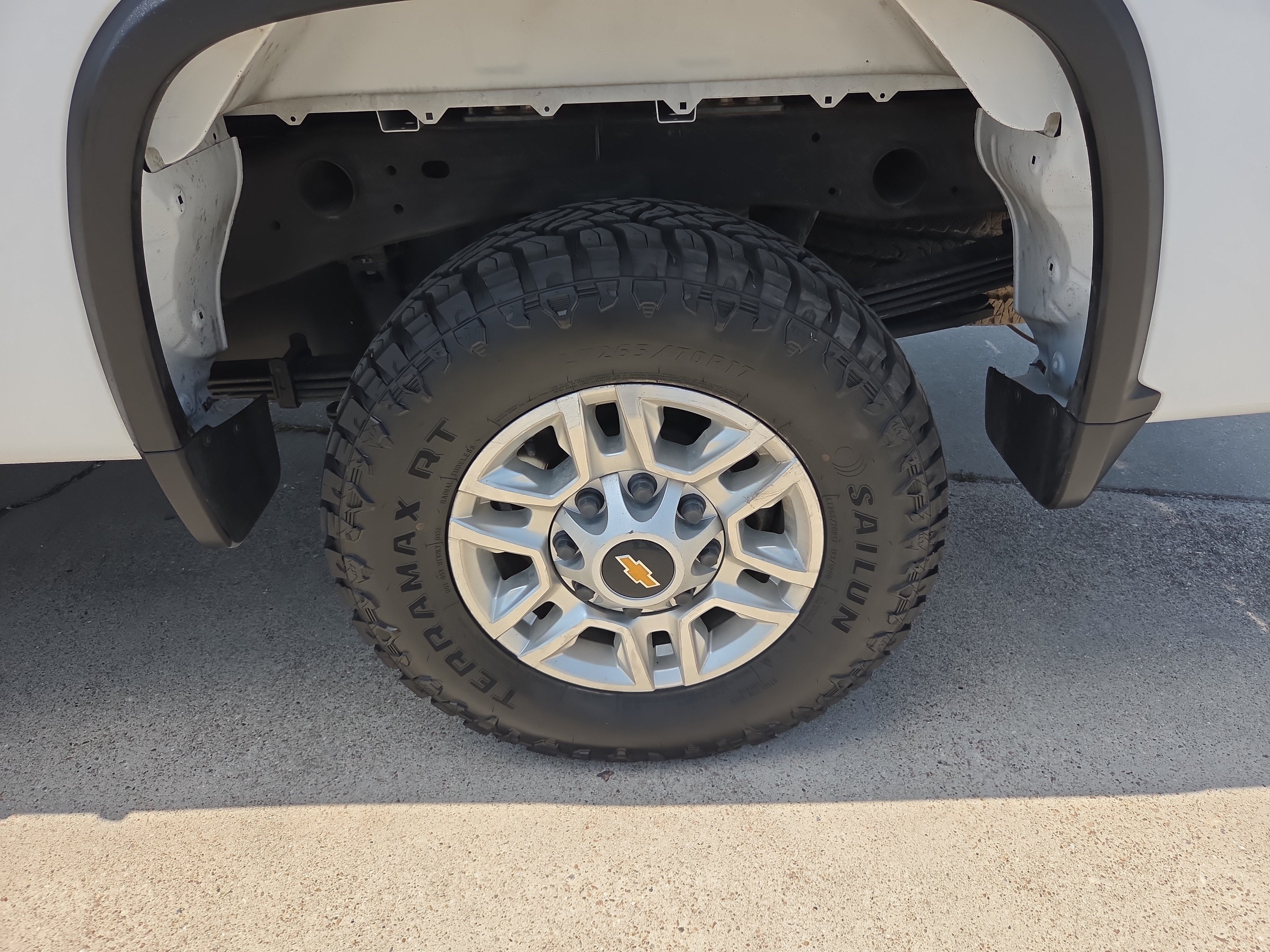 Used 2025 Chevrolet Silverado 2500 LT w/ Safety Package AWD/4WD image 25