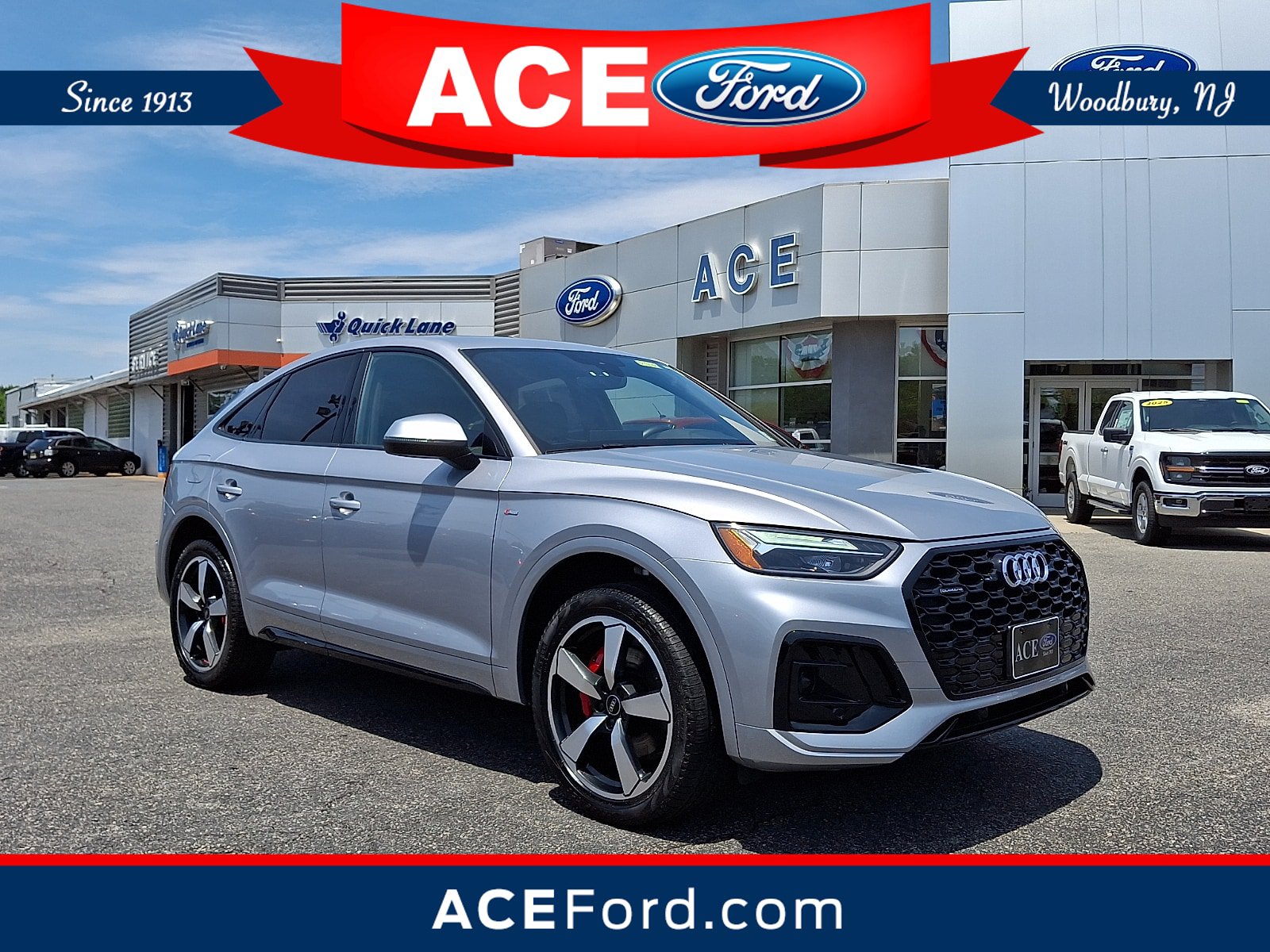 Used 2024 Audi Q5 2.0T Premium Plus w/ Premium Plus Package AWD/4WD image 1