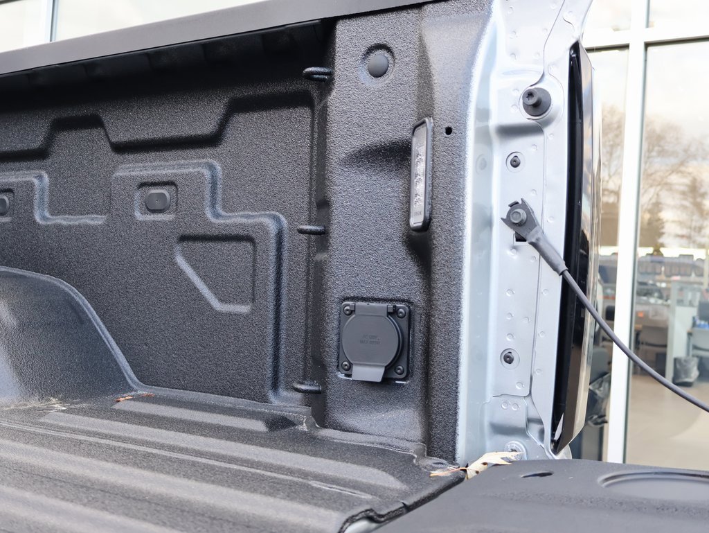 New 2026 GMC Sierra 3500 AT4 w/ AT4 Premium Plus Package image 39