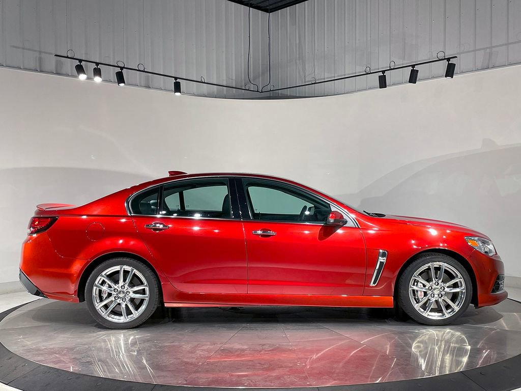 Used 2015 Chevrolet SS RWD image 4
