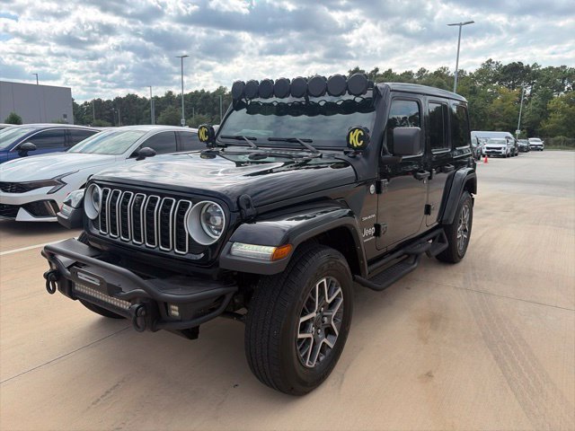 Used 2024 Jeep Wrangler Unlimited Sahara w/ Technology Group AWD/4WD image 1