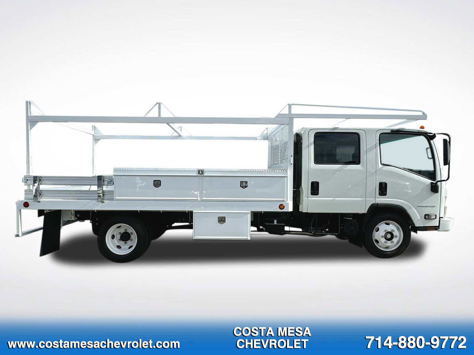 New 2024 Chevrolet Low Cab Forward 5500XG RWD image 4