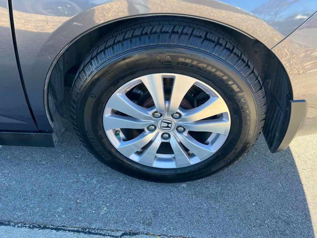 Used 2014 Honda Odyssey EX-L image 12
