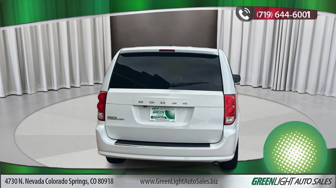 Used 2019 Dodge Grand Caravan SE FWD image 4