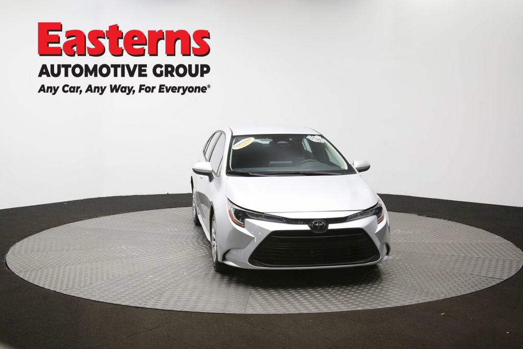 Used 2023 Toyota Corolla LE image 51