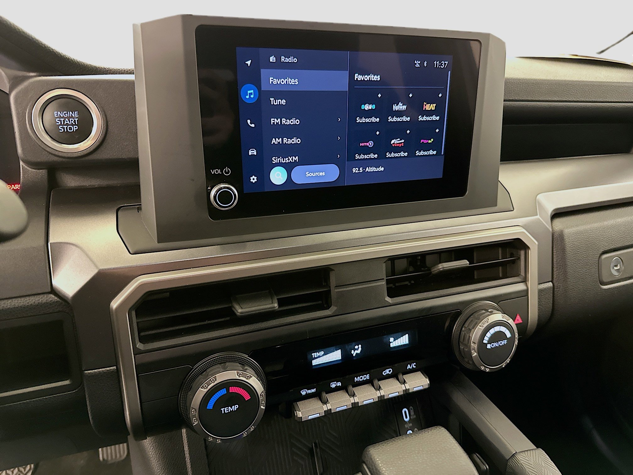 Used 2025 Toyota 4Runner SR5 image 26