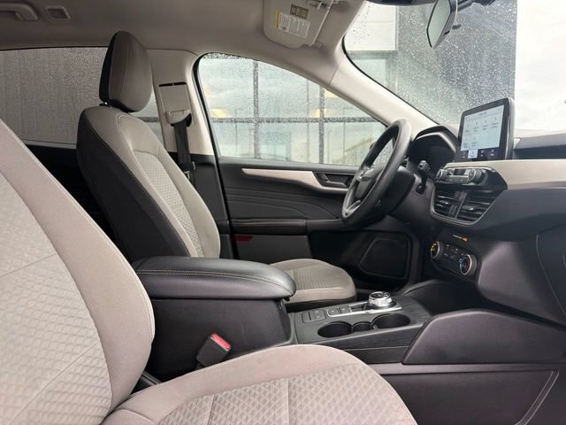 Used 2022 Ford Escape SE AWD/4WD image 11