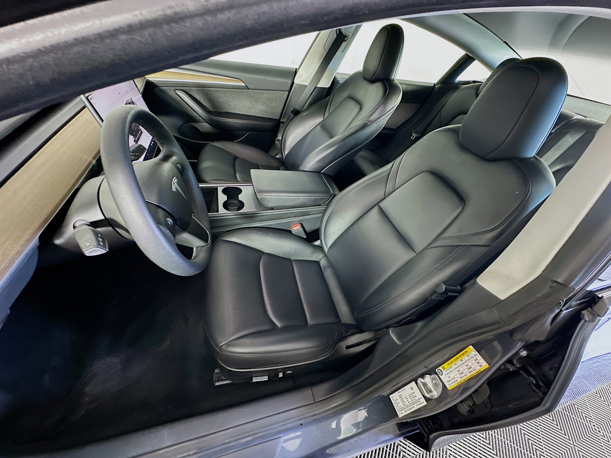 Used 2023 Tesla Model 3 Standard Range RWD image 13