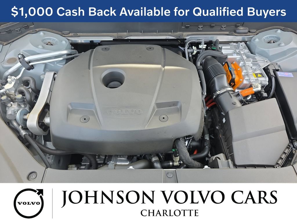 New 2026 Volvo XC90 T8 Plus w/ Protection Package Premier image 35