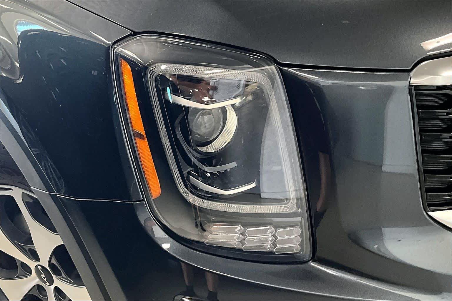 Used 2022 Kia Telluride EX AWD/4WD image 28