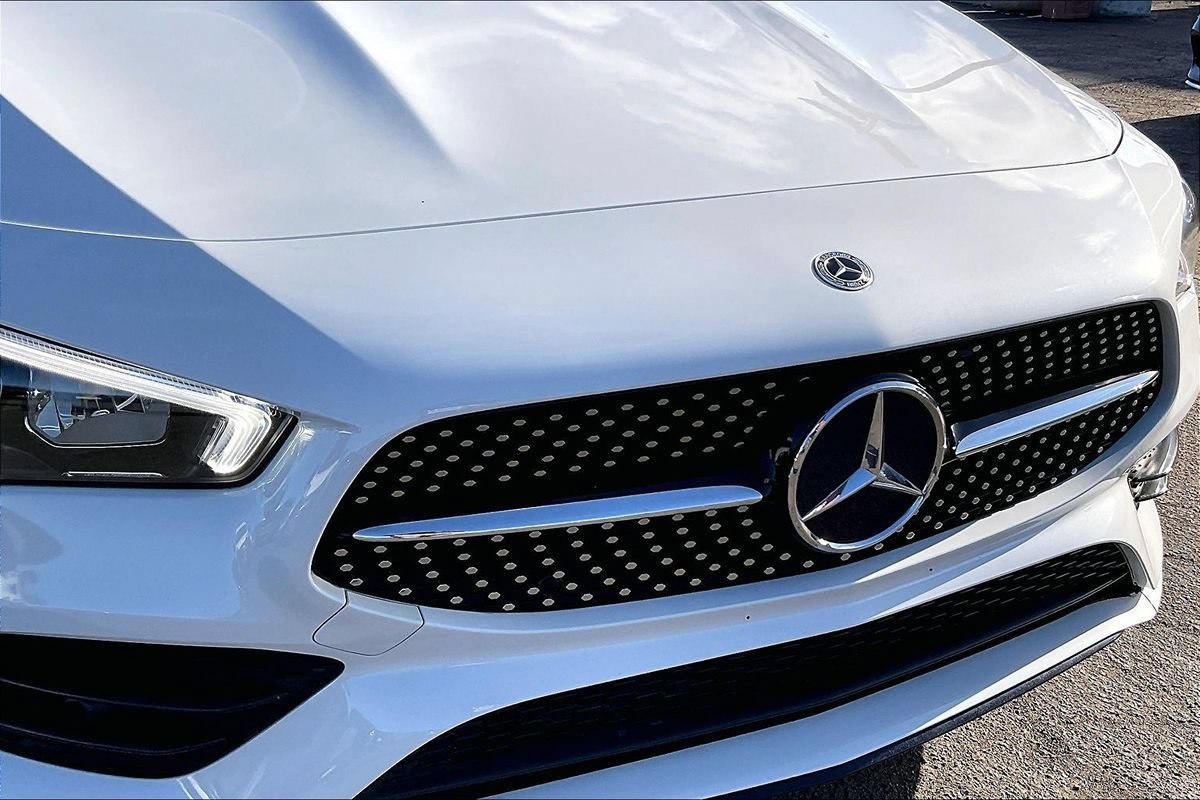 Used 2023 Mercedes-Benz CLA 250 image 4