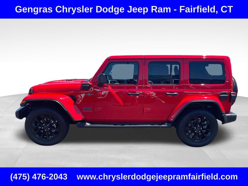 Certified 2025 Jeep Wrangler Unlimited Sahara AWD/4WD image 4
