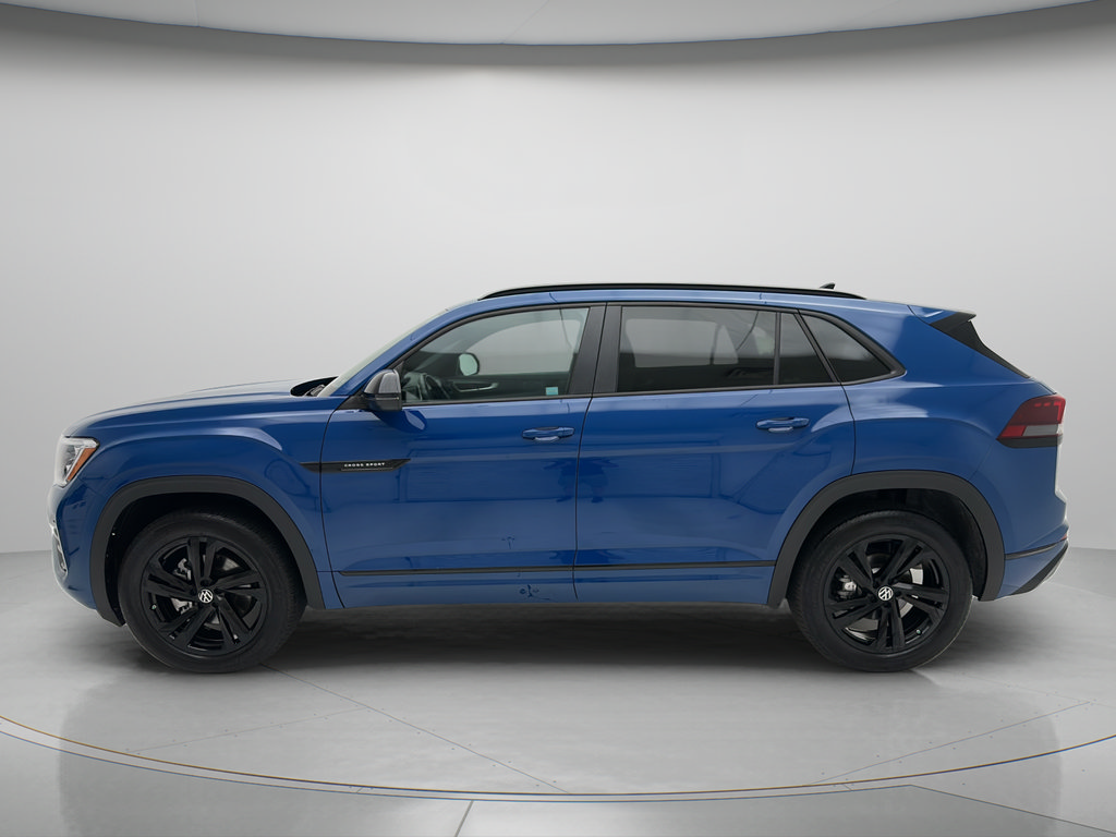 Used 2025 Volkswagen Atlas Cross Sport SEL R-Line AWD/4WD image 7