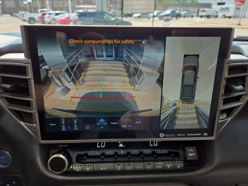 Used 2024 Toyota Tundra Limited AWD/4WD image 36