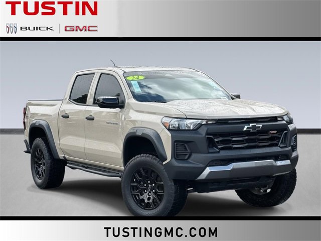 Used 2024 Chevrolet Colorado Trail Boss w/ Advanced Trailering Package