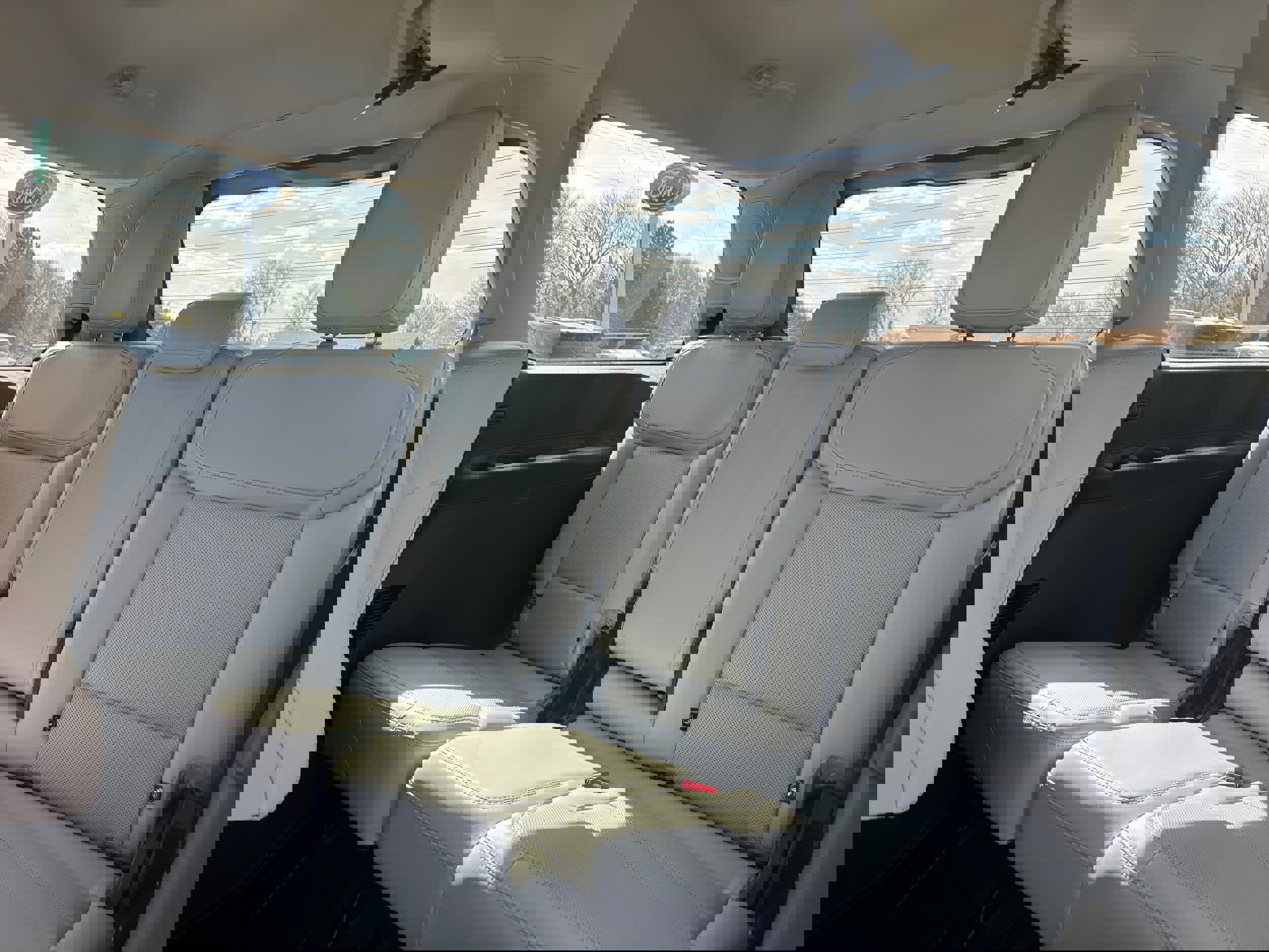 Used 2025 Ford Expedition Platinum w/ Driver's Package image 13